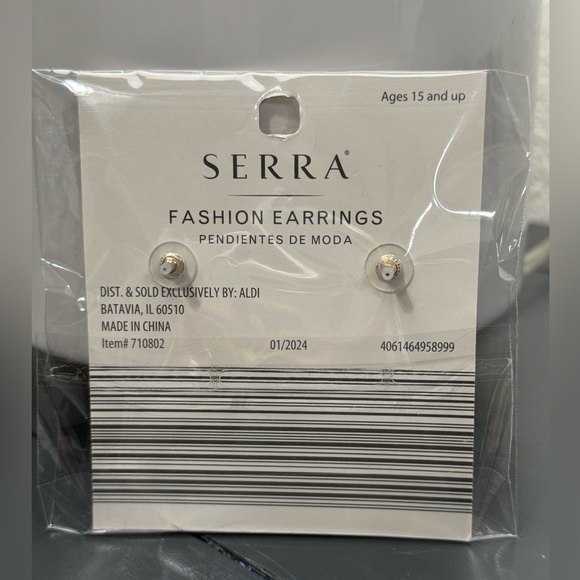 Serra | Fashion Earrings - Picture 2 of 2